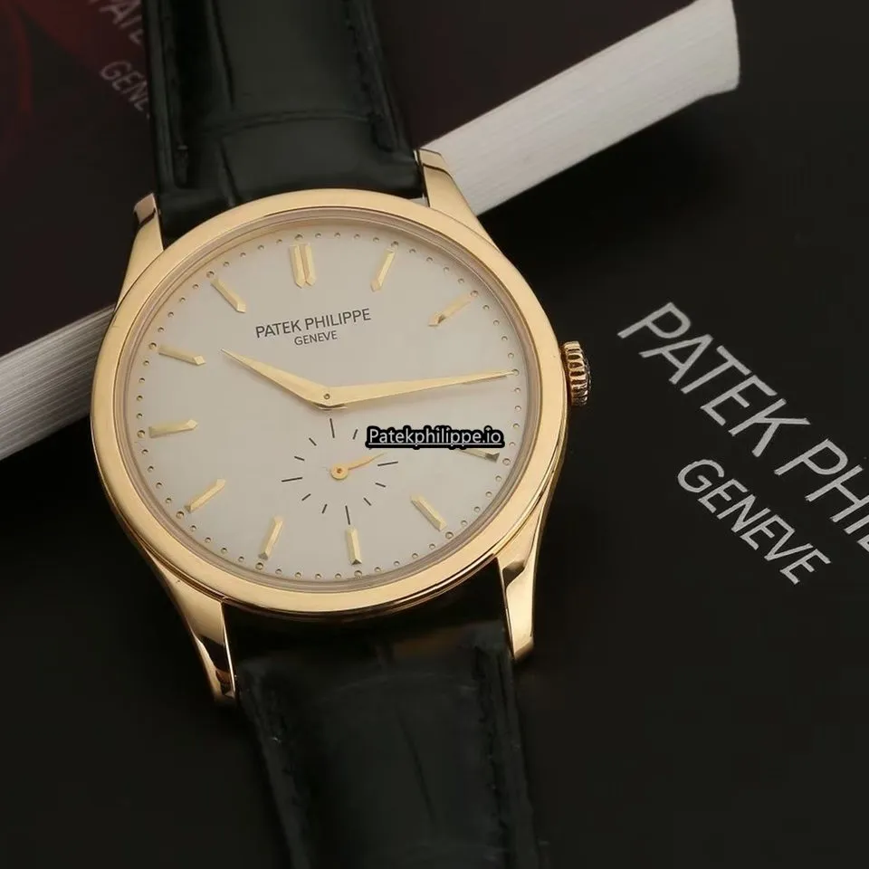 Patek Philippe Calatrava 5196j-001 37MM Yellow Gold Case Manual Winding
