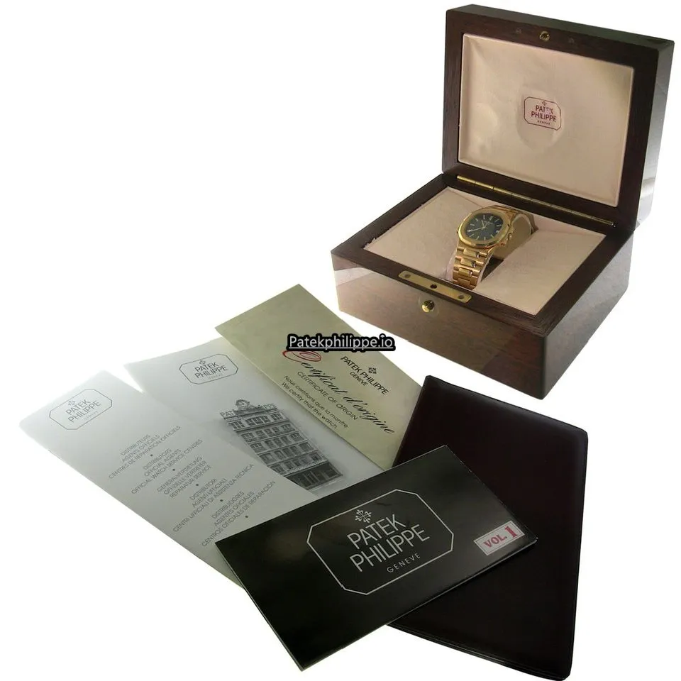 Alternative view of Patek Philippe Nautilus 3800j Yellow Gold Case Automatic