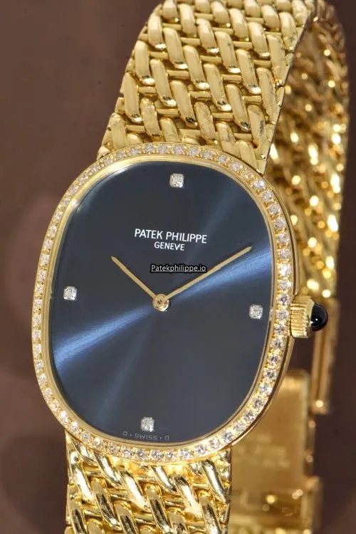 Alternative view of Patek Philippe Golden Ellipse 3849 27x32MM Yellow Gold Case Manual Winding