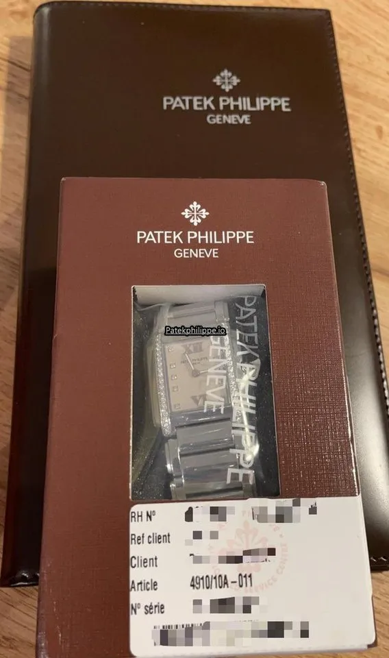 Alternative view of Patek Philippe Twenty-4 4910/10a-011 25x30MM Steel Case Quartz