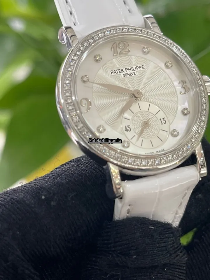 Alternative view of Patek Philippe Calatrava 4959g White Gold Case Manual Winding