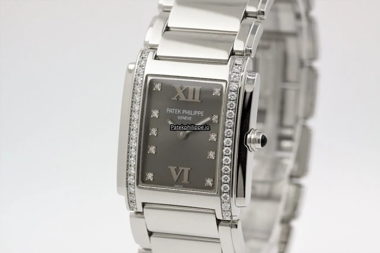Alternative view of Patek Philippe Twenty-4 4910/10a-010 25x30MM Steel Case Quartz