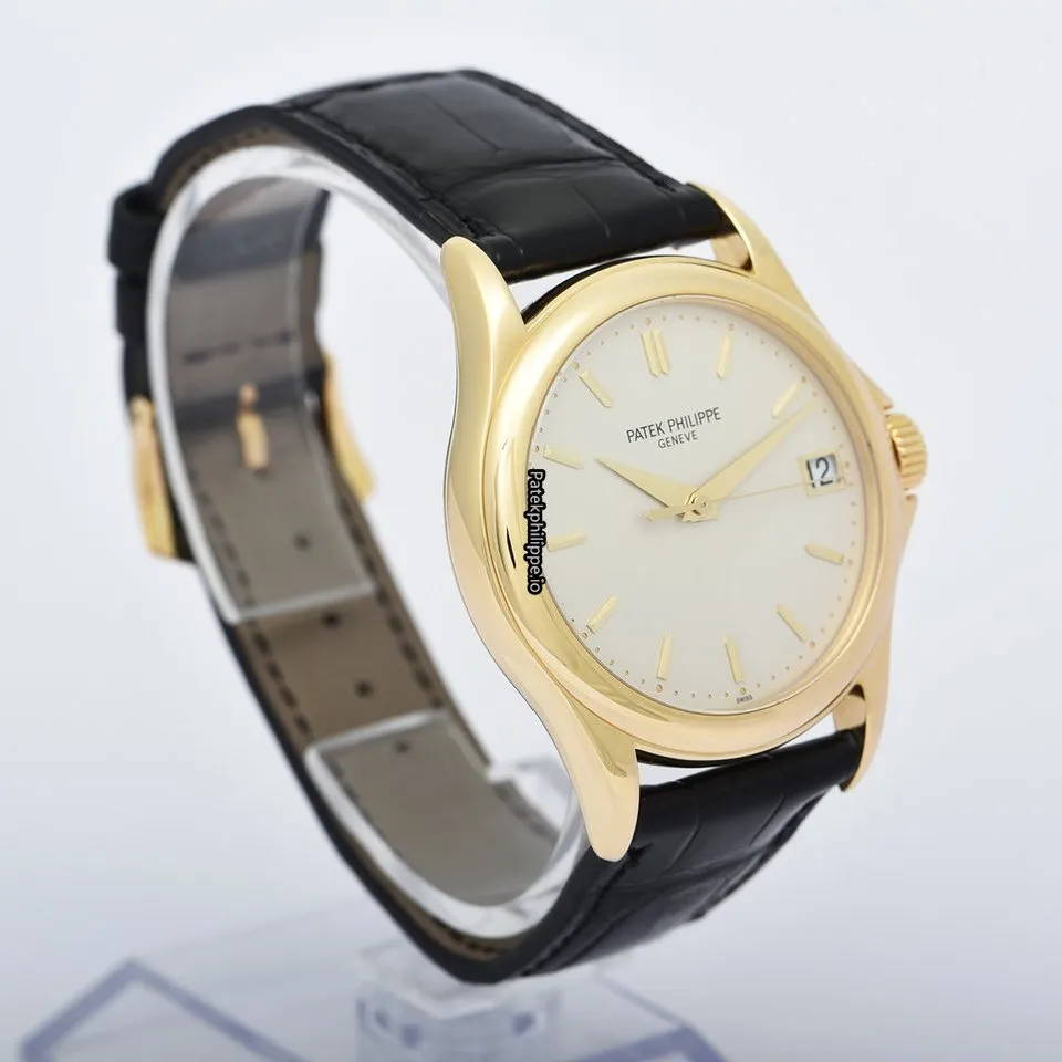 Alternative view of Patek Philippe Calatrava 5127j-001 Yellow Gold Case Automatic