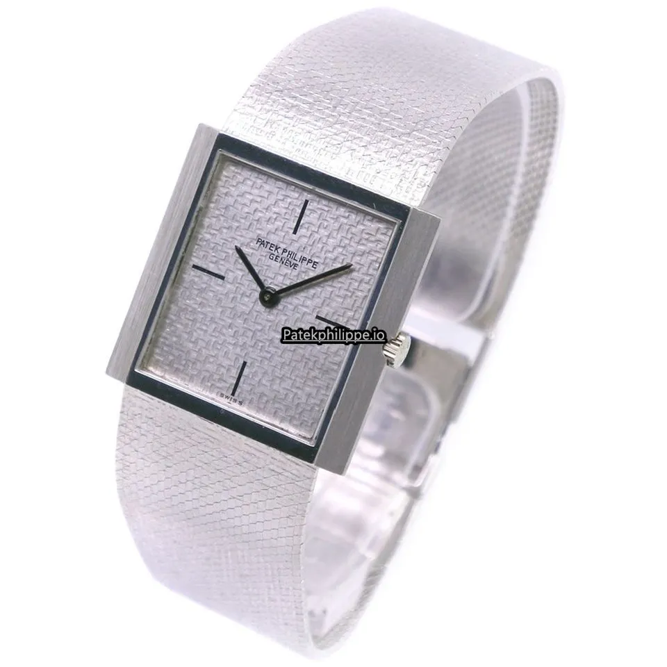 Alternative view of Patek Philippe Mar-91 26x5MM White Gold Case Manual Winding