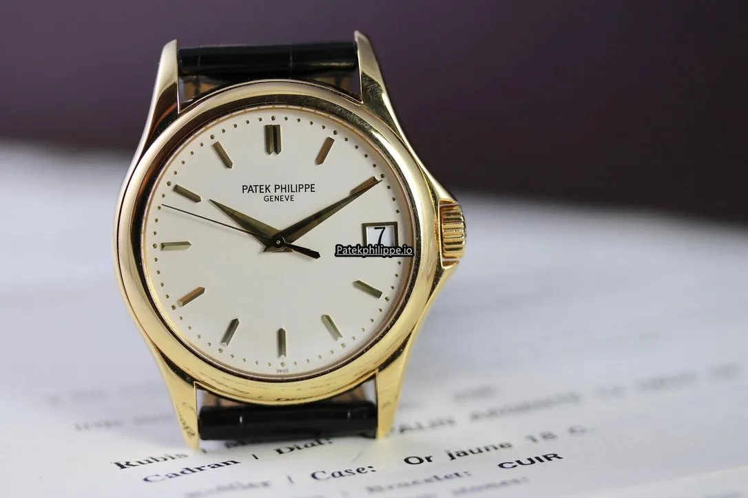 Patek Philippe Calatrava 5127j-001 36.6MM Yellow Gold Case Automatic