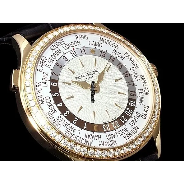 Alternative view of Patek Philippe Complications 7130r-013 36MM Red Gold Case Automatic Movement