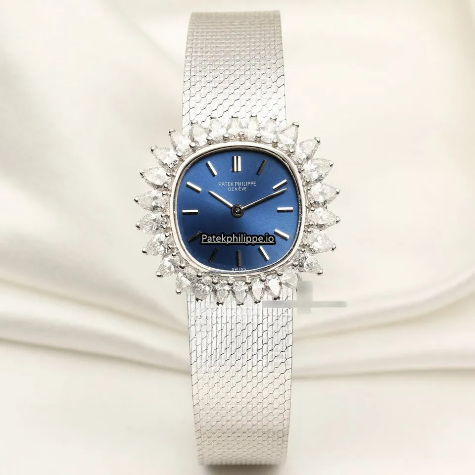Patek Philippe Jan-91 26.5MM White Gold Case Manual Winding