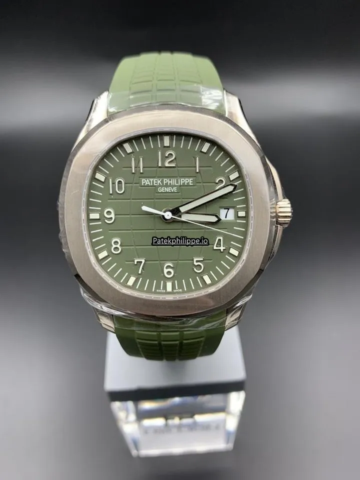 Patek Philippe Aquanaut 5168g-010 42.2MM White Gold Case Automatic