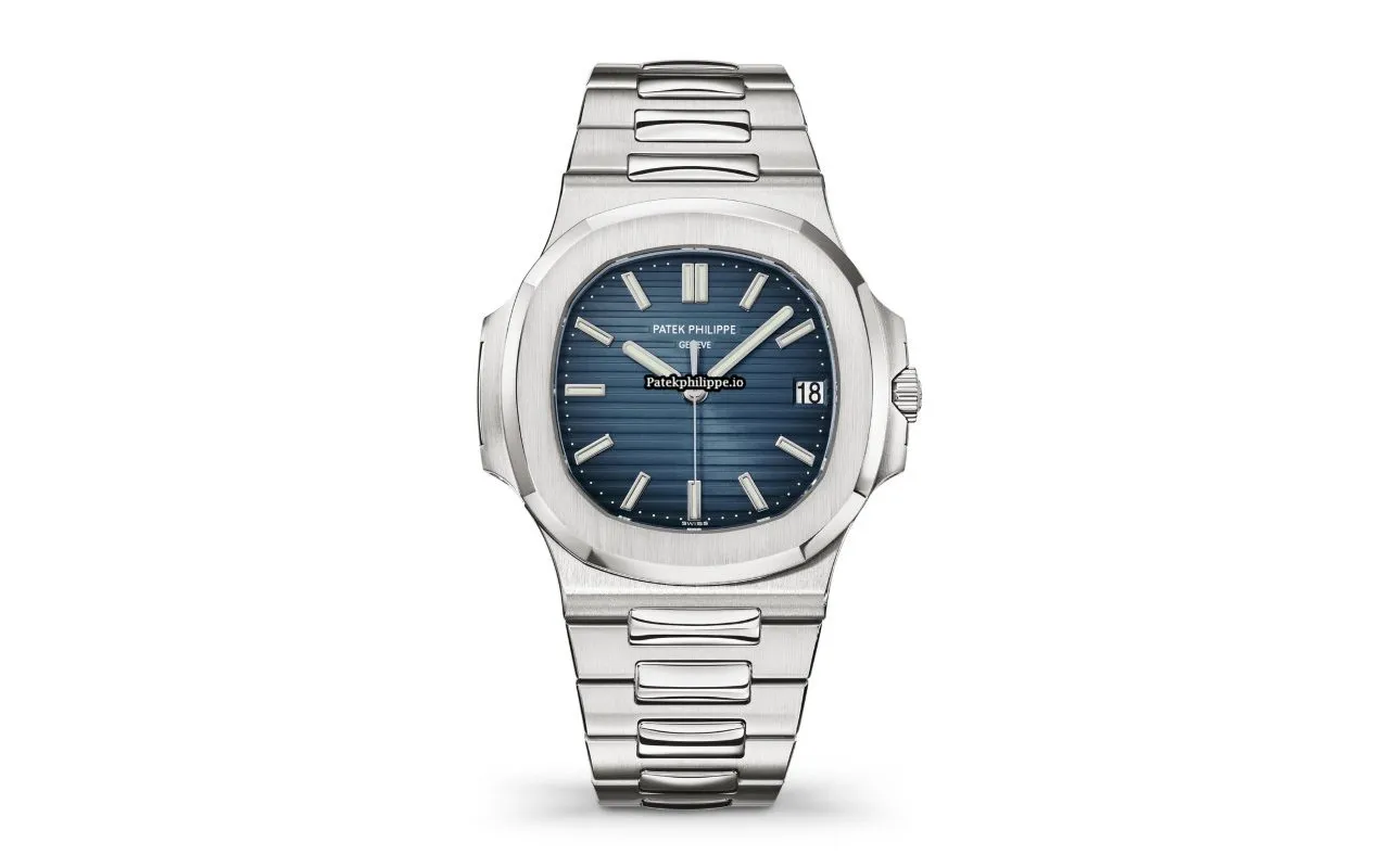 Patek Philippe Nautilus 5711/1a-010 40MM Steel Case Automatic