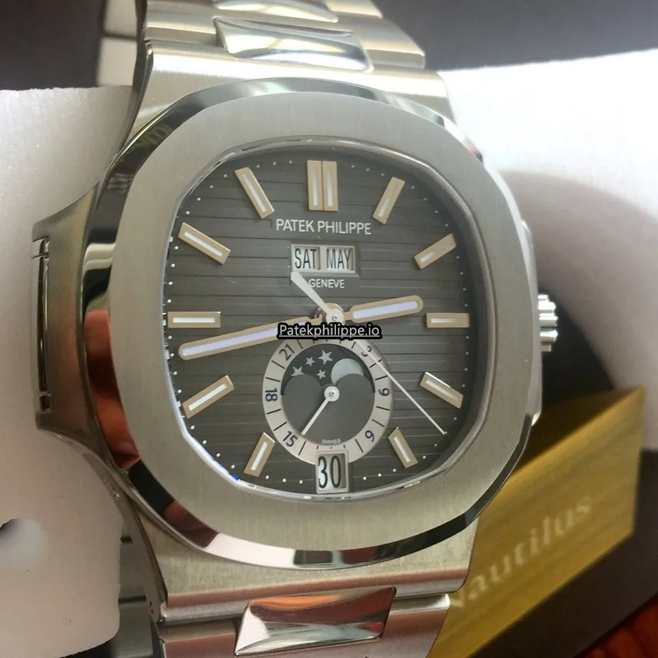 Patek Philippe Nautilus 5726/1a 40,5MM Steel Case Automatic
