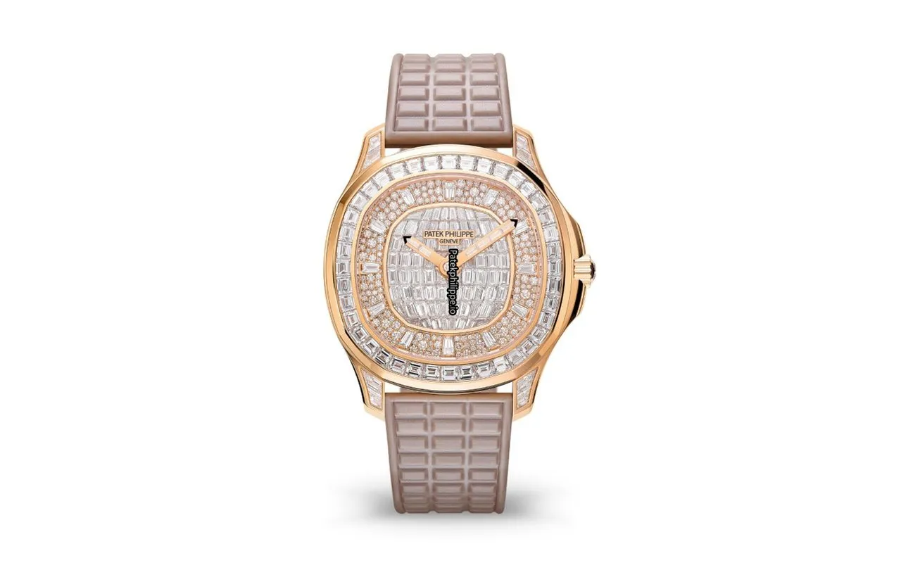 Patek Philippe Aquanaut 5062/450r-001 38.8MM Rose Gold Case Automatic