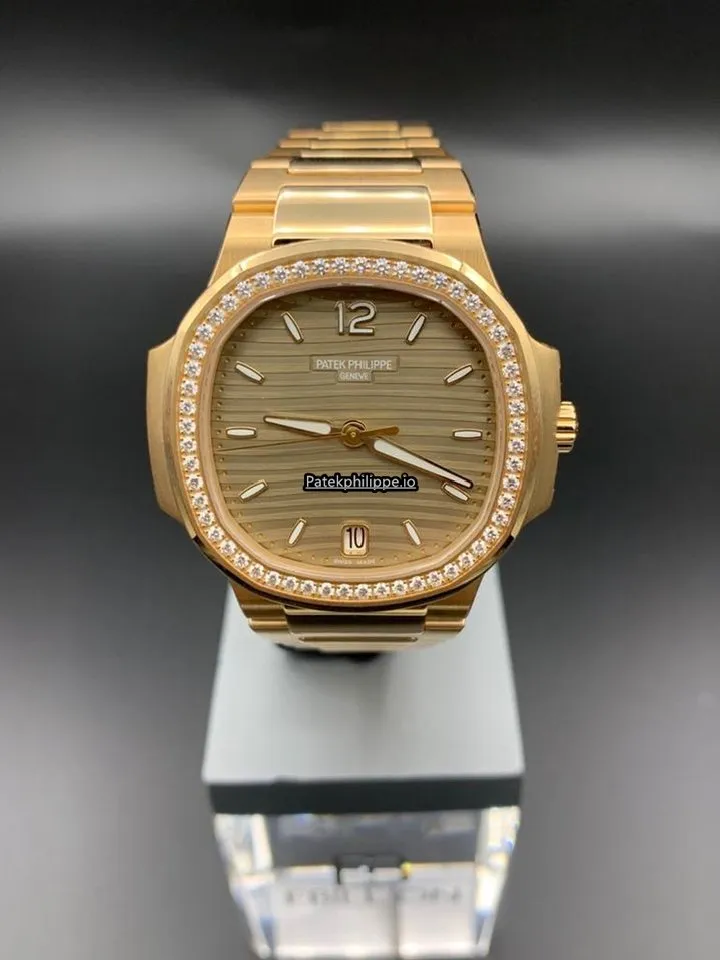Patek Philippe Nautilus 7118/1200r - 010 32.5MM Rose Gold Case Automatic