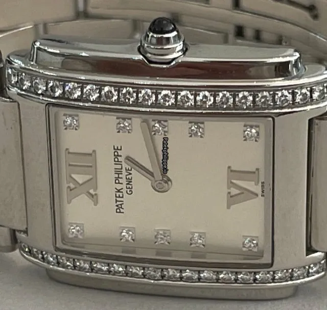 Patek Philippe Twenty-4 4910/10a-011 25x30MM Steel Case Quartz