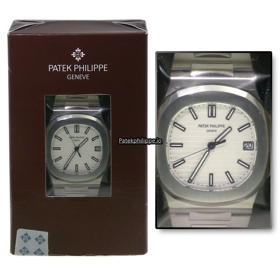 Patek Philippe Nautilus 5711/1a-011 40x38MM Steel Case Automatic