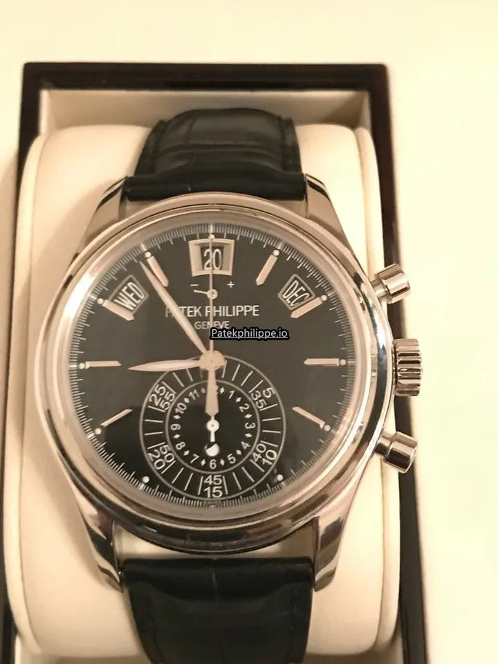 Alternative view of Patek Philippe Annual Calendar 5960p-016 Platinum Case Automatic