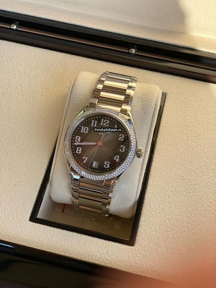 Patek Philippe Twenty-4 7300/1200a-010 36MM Steel Case Automatic