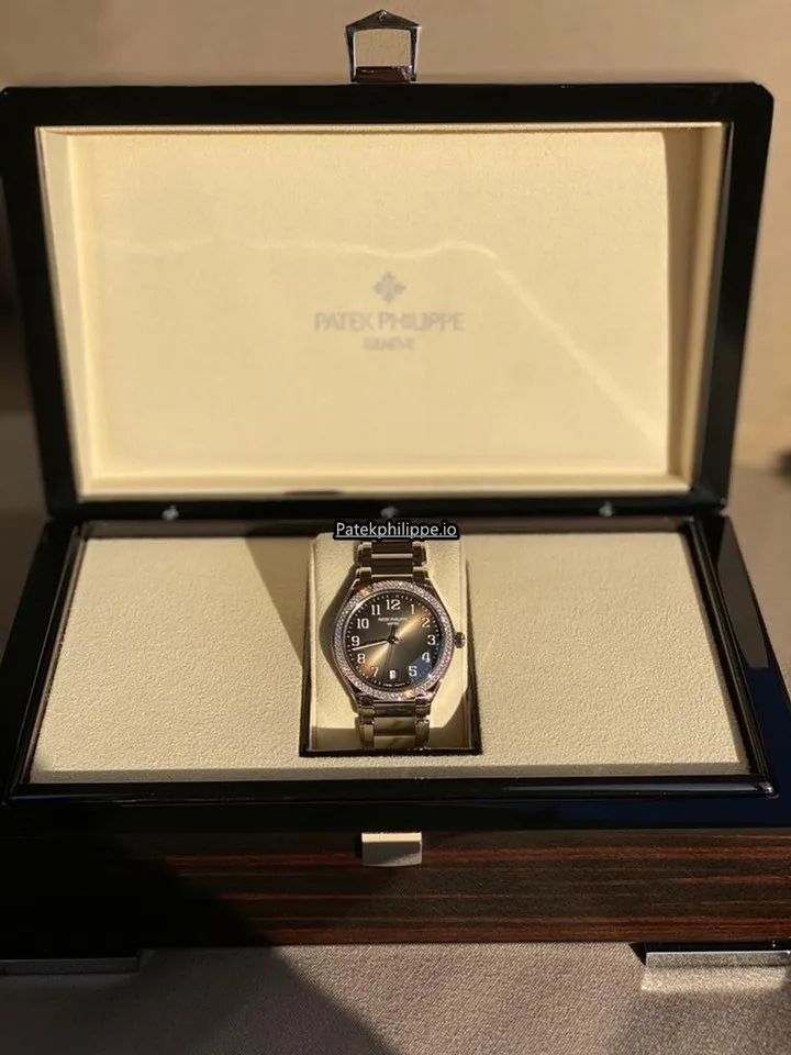 Alternative view of Patek Philippe Twenty-4 7300/1200a-010 36MM Steel Case Automatic