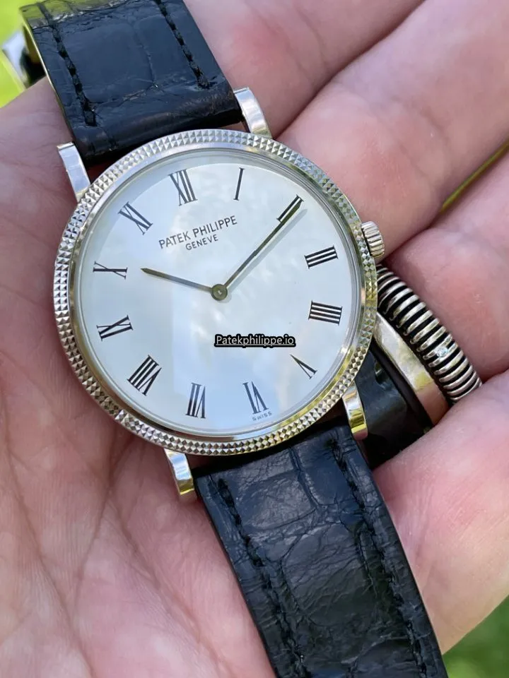 Patek Philippe Calatrava 5120g-001 35MM White Gold Case Automatic