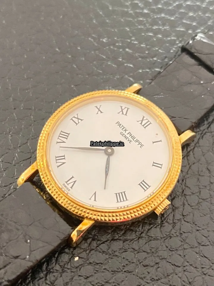 Alternative view of Patek Philippe Calatrava 4819 25MM Yellow Gold Case Quartz