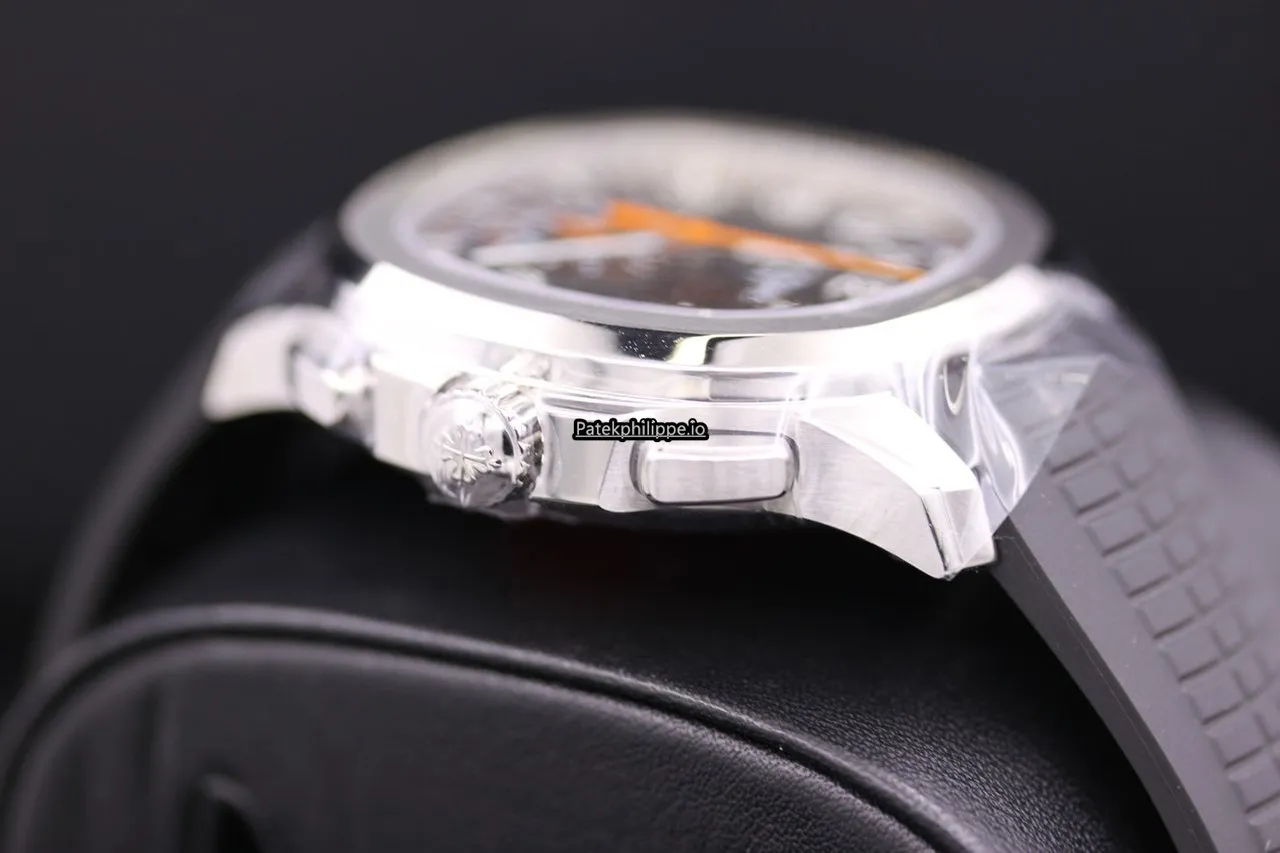 Alternative view of Patek Philippe Aquanaut 5968a-001 42.2MM Steel Case Automatic