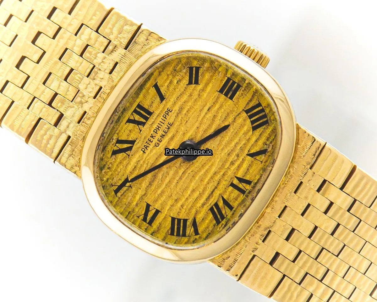Patek Philippe Golden Ellipse Jan-71 20MM Yellow Gold Case Manual Winding