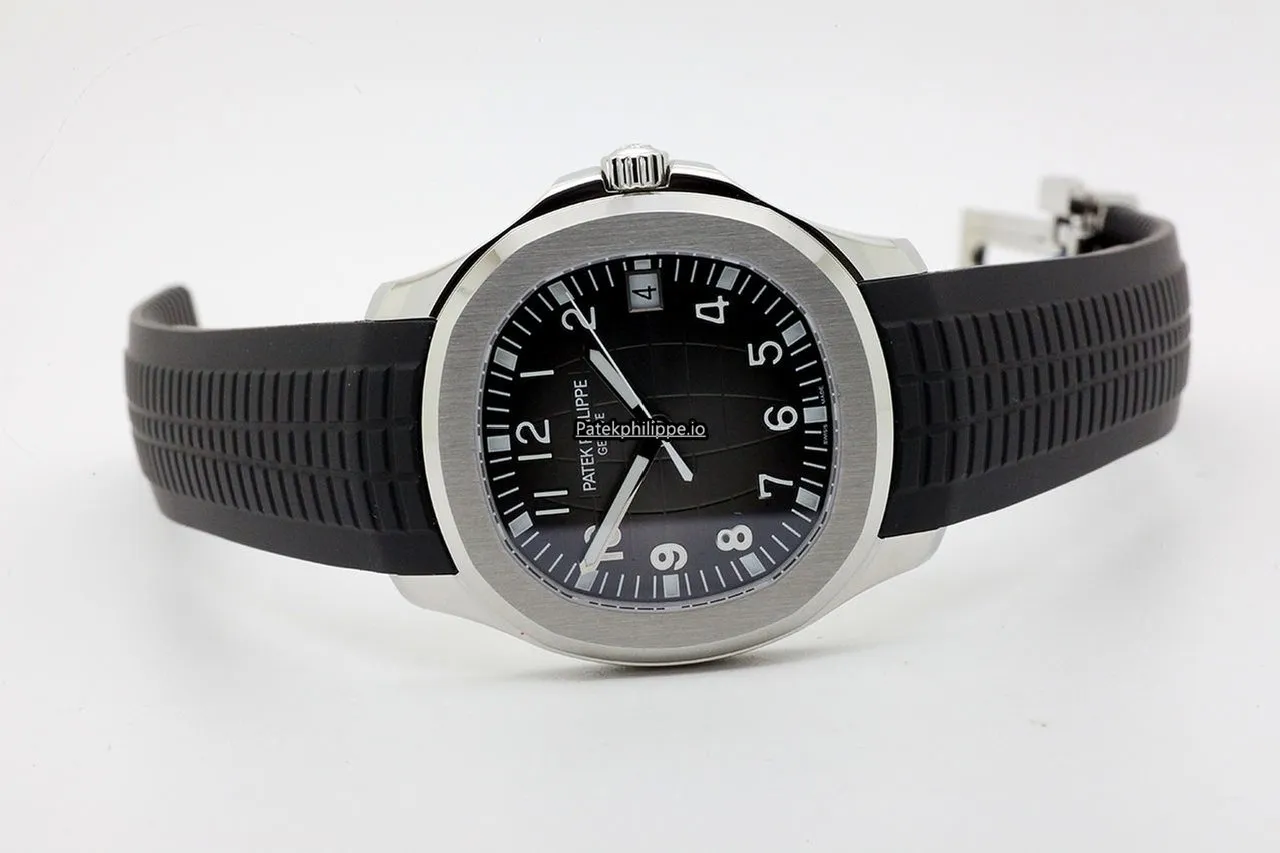 Patek Philippe Aquanaut 5167a-001 40MM Steel Case Automatic