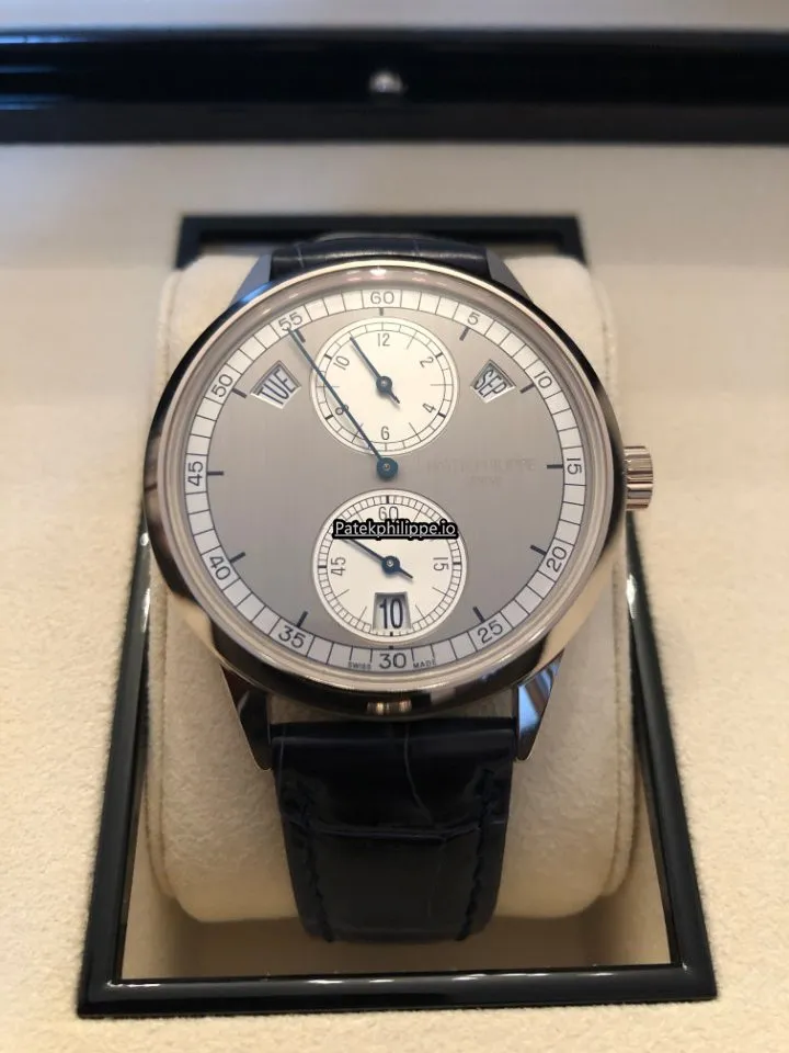 Patek Philippe Annual Calendar 5235g-001 40.5x10.5MM White Gold Case Automatic