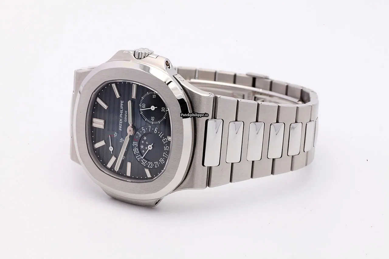 Alternative view of Patek Philippe Nautilus 5712/1a-001 40MM Steel Case Automatic