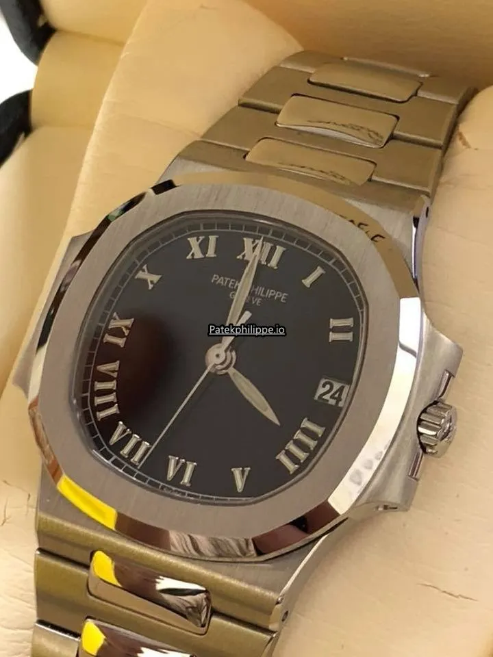 Patek Philippe Nautilus 3800 Steel Case Automatic