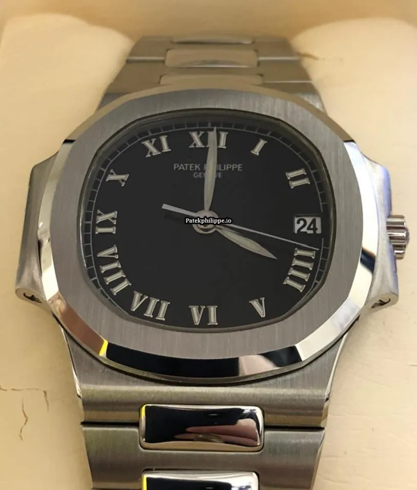 Alternative view of Patek Philippe Nautilus 3800 Steel Case Automatic