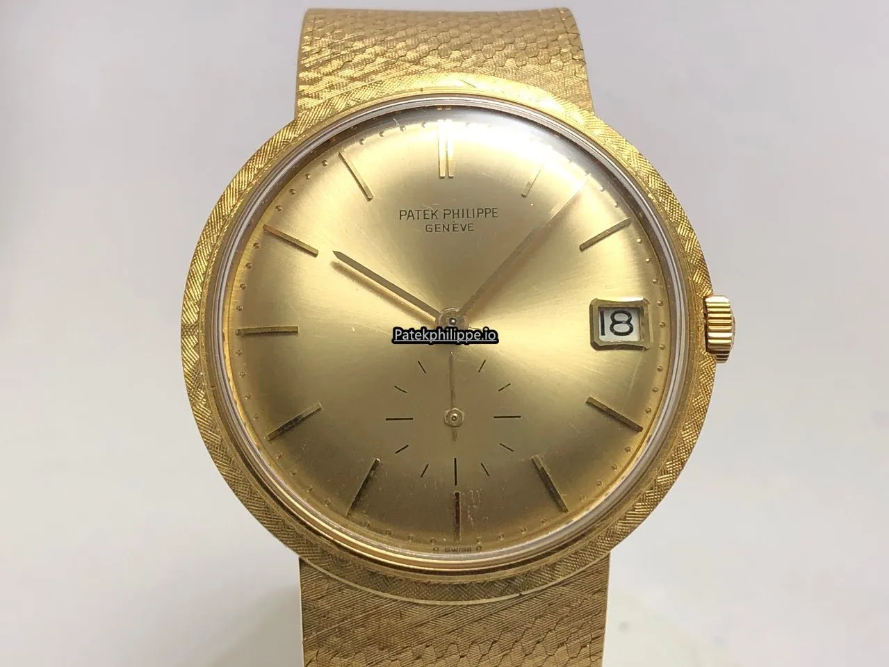 Patek Philippe Calatrava 3445 35MM Yellow Gold Case Automatic