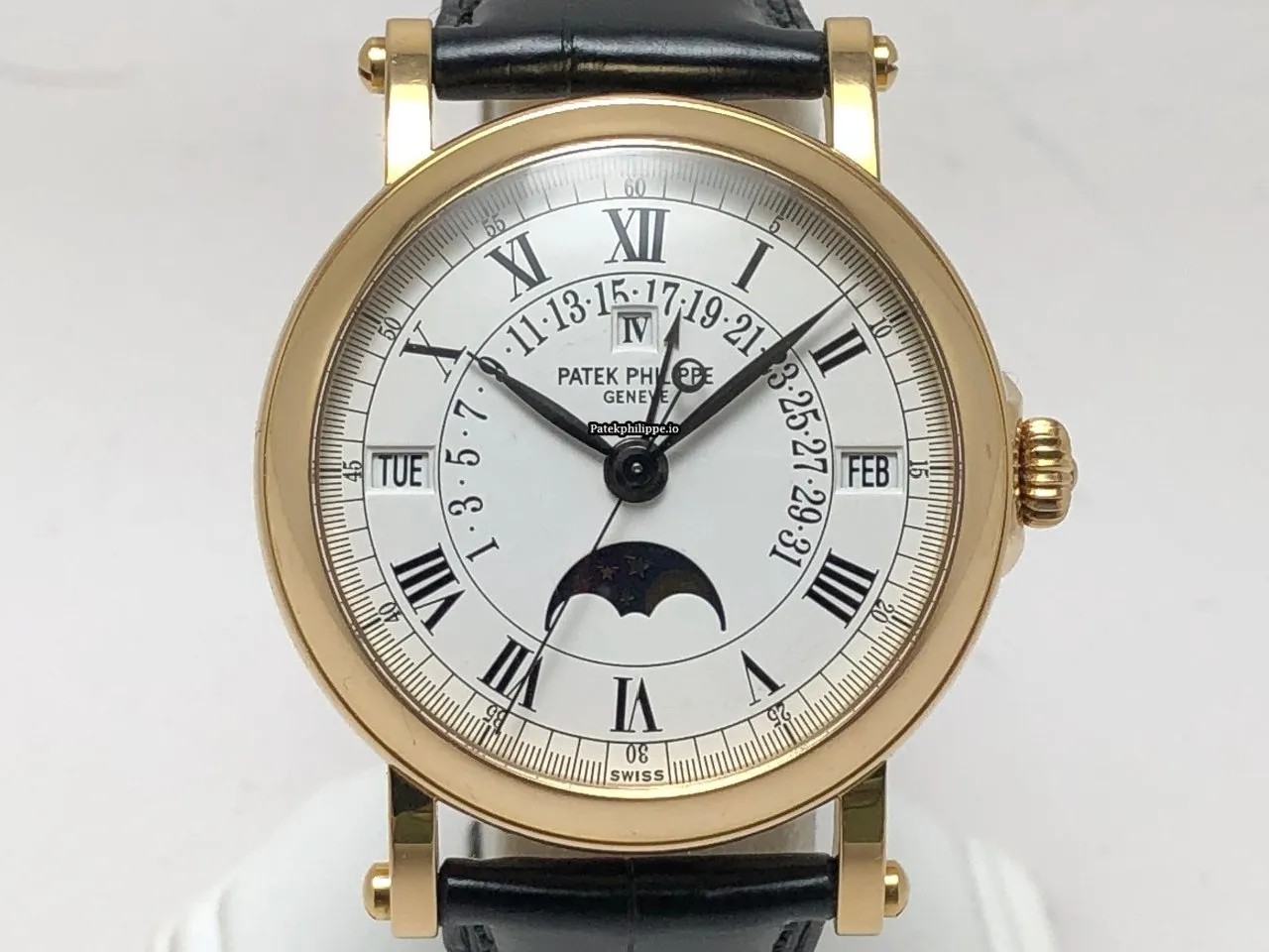 Patek Philippe Perpetual Calendar 5059j 36MM Yellow Gold Case Automatic