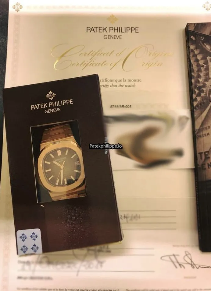 Alternative view of Patek Philippe Nautilus 5711/1r 40.5MM Rose Gold Case Automatic