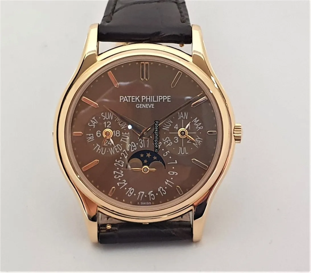 Alternative view of Patek Philippe Perpetual Calendar 5140r-001 Rose Gold Case Automatic
