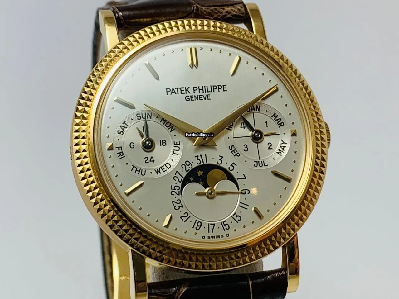 Alternative view of Patek Philippe Perpetual Calendar 5039j 35.2MM Yellow Gold Case Automatic