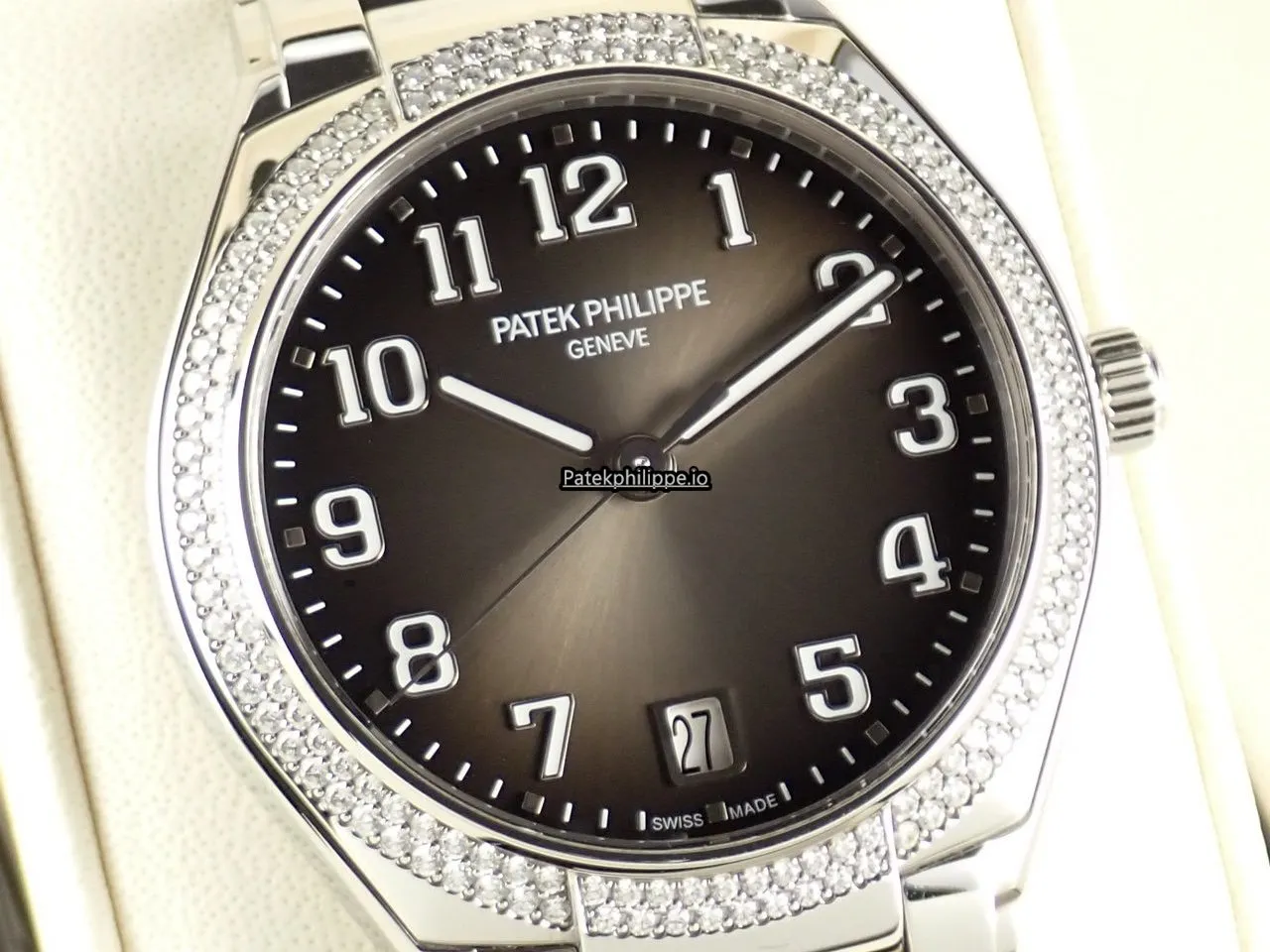 Alternative view of Patek Philippe Twenty-4 7300/1200a-010 36MM Steel Case