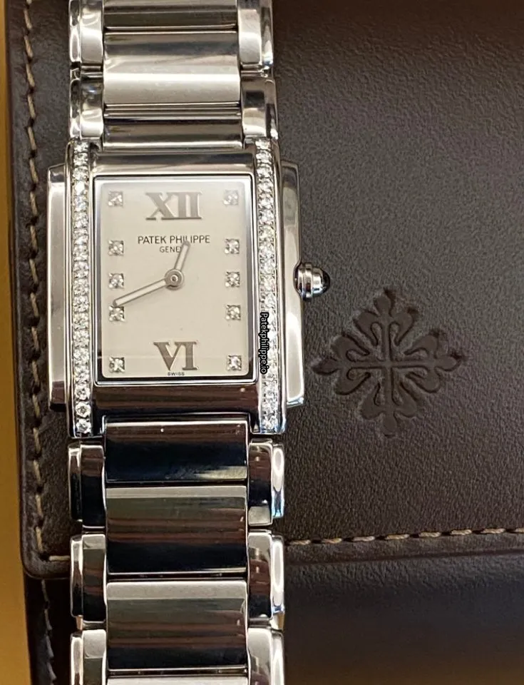 Alternative view of Patek Philippe Twenty-4 4910/10a-011 25x30MM Steel Case Quartz