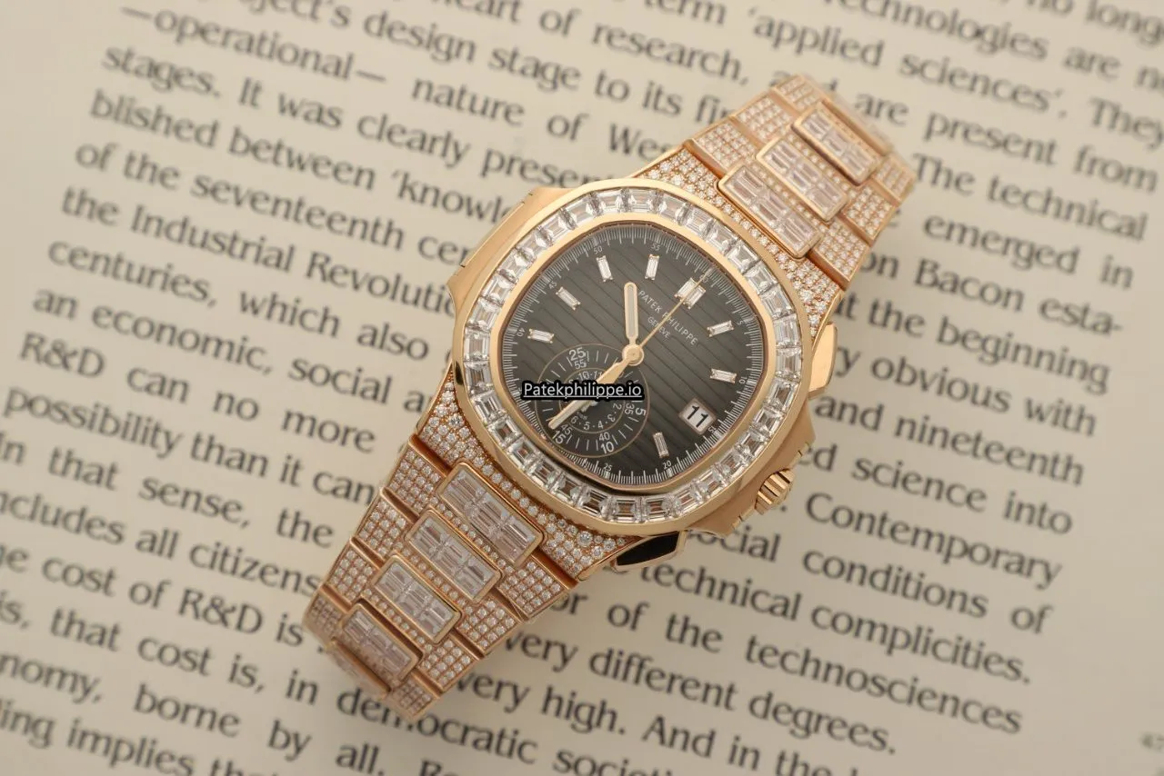 Patek Philippe Nautilus 5980/1400r-011 40MM Rose Gold Case Automatic