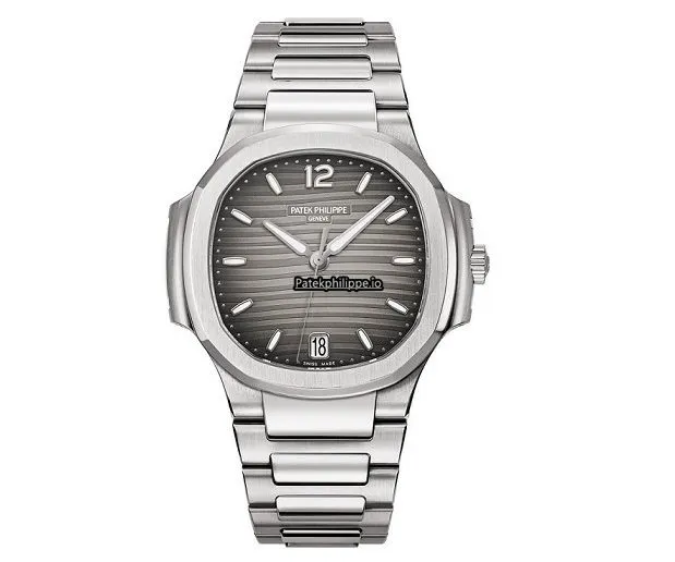 Patek Philippe Nautilus 7118/1a-011 35.2MM Steel Case Automatic