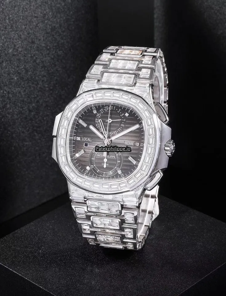 Alternative view of Patek Philippe Nautilus 5990 40MM Steel Case Automatic