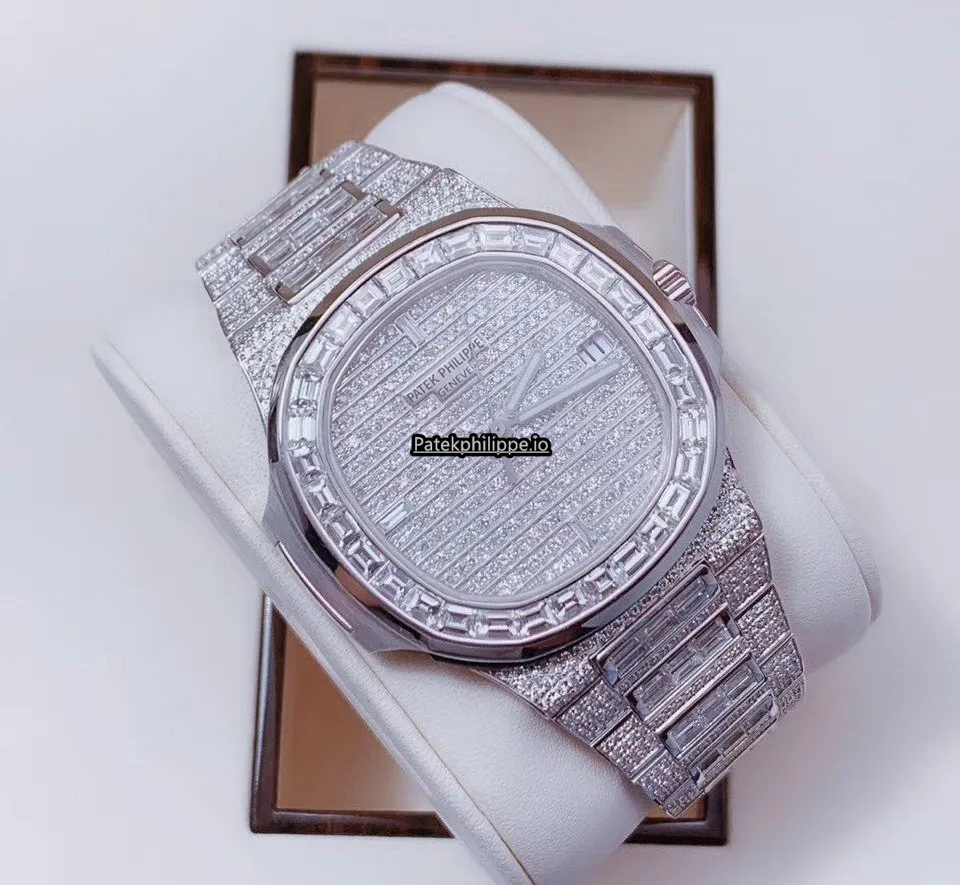 Alternative view of Patek Philippe Nautilus 5711 40MM White Gold Case Automatic