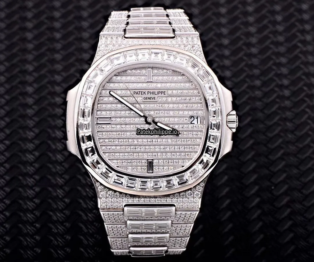 Patek Philippe Nautilus 5711 40MM White Gold Case Automatic