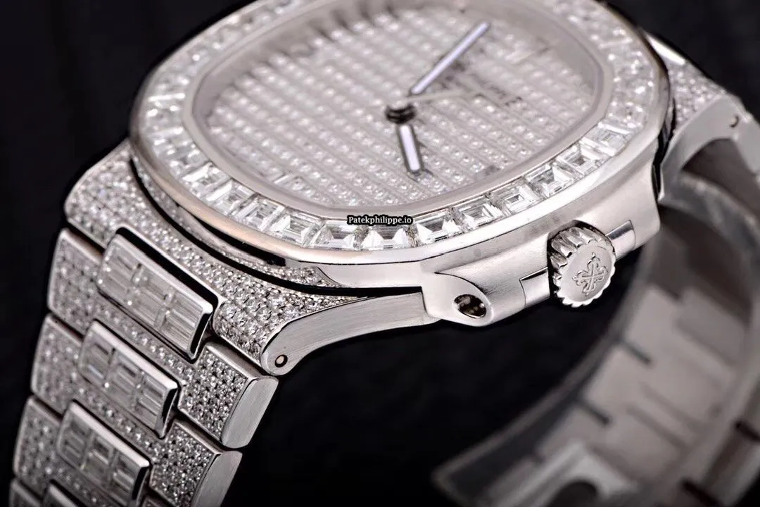 Alternative view of Patek Philippe Nautilus 5711 40MM White Gold Case Automatic