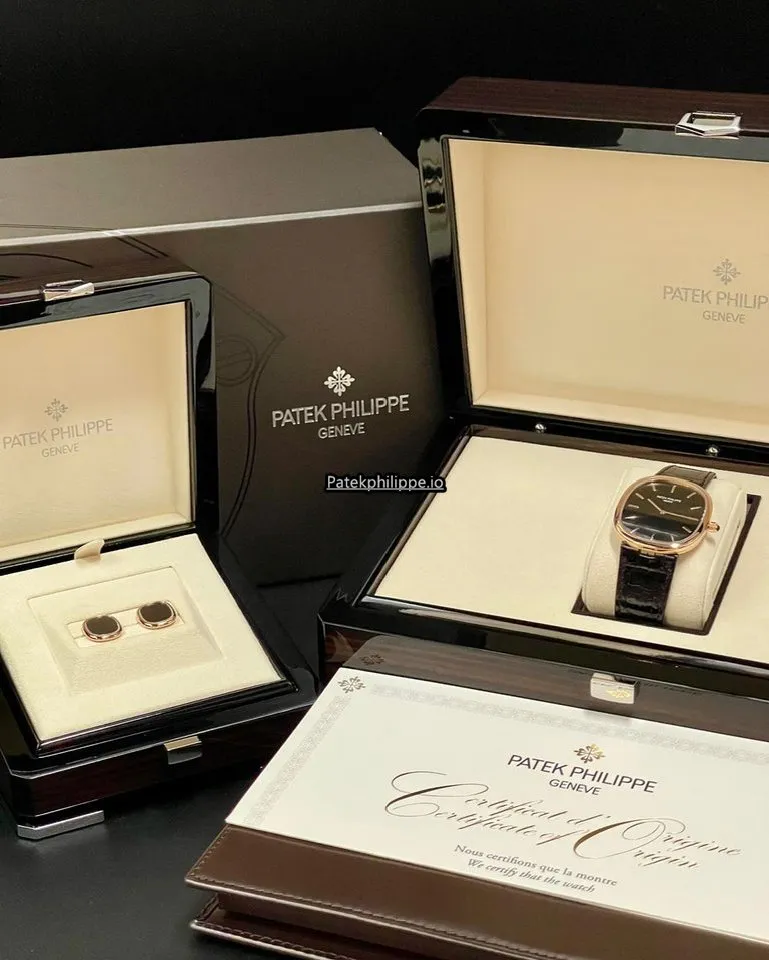 Alternative view of Patek Philippe Golden Ellipse 5738r-001 34.5x39.5MM Rose Gold Case Automatic