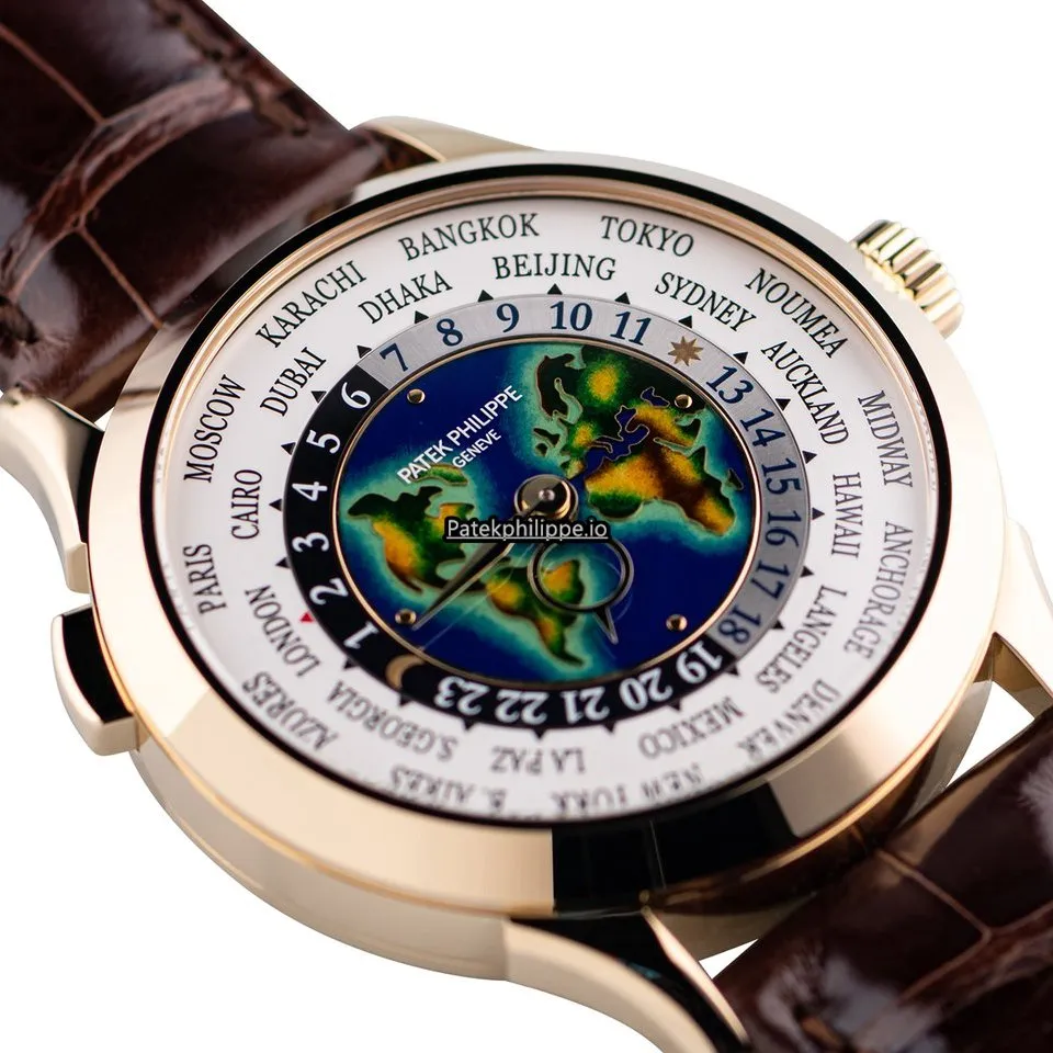 Alternative view of Patek Philippe Complications 5231j-001 38.5MM Yellow Gold Case Automatic Movement