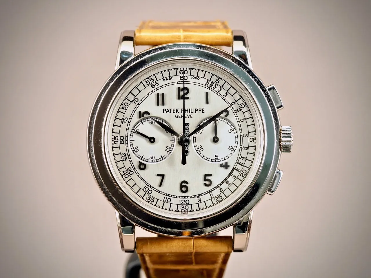 Patek Philippe Chronograph 5070g-001 42MM White Gold Case Manual Winding