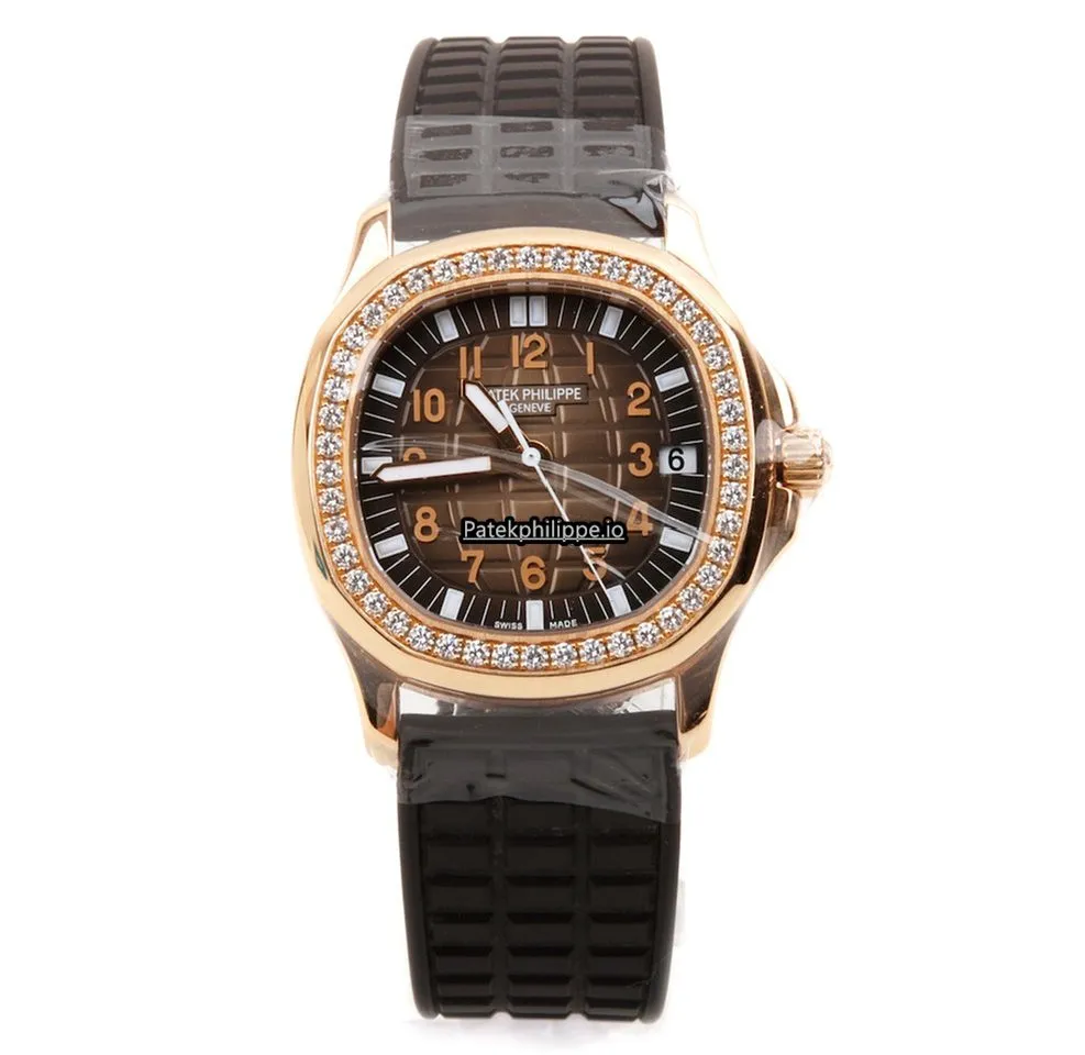Patek Philippe Aquanaut 5068r-001 35.6MM Rose Gold Case Automatic