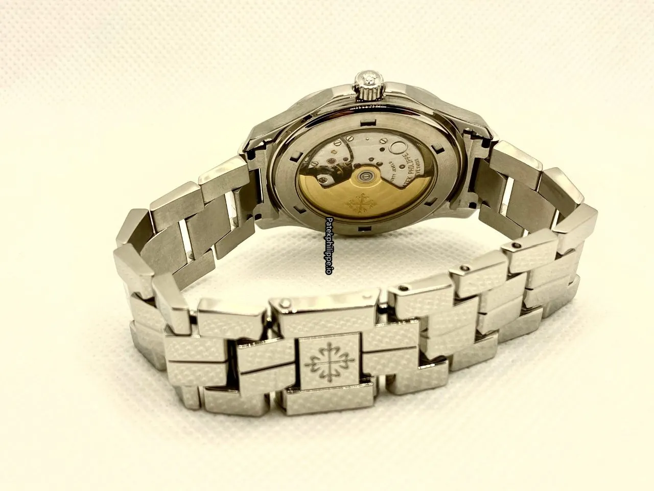 Alternative view of Patek Philippe Aquanaut 5065/1a 38MM Steel Case Automatic