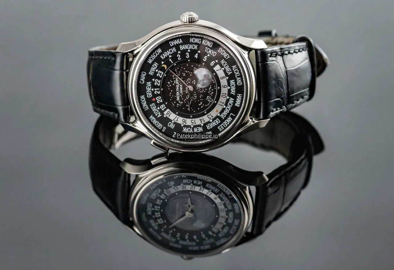 Patek Philippe Complications 5575g-001 39.8MM White Gold Case Automatic