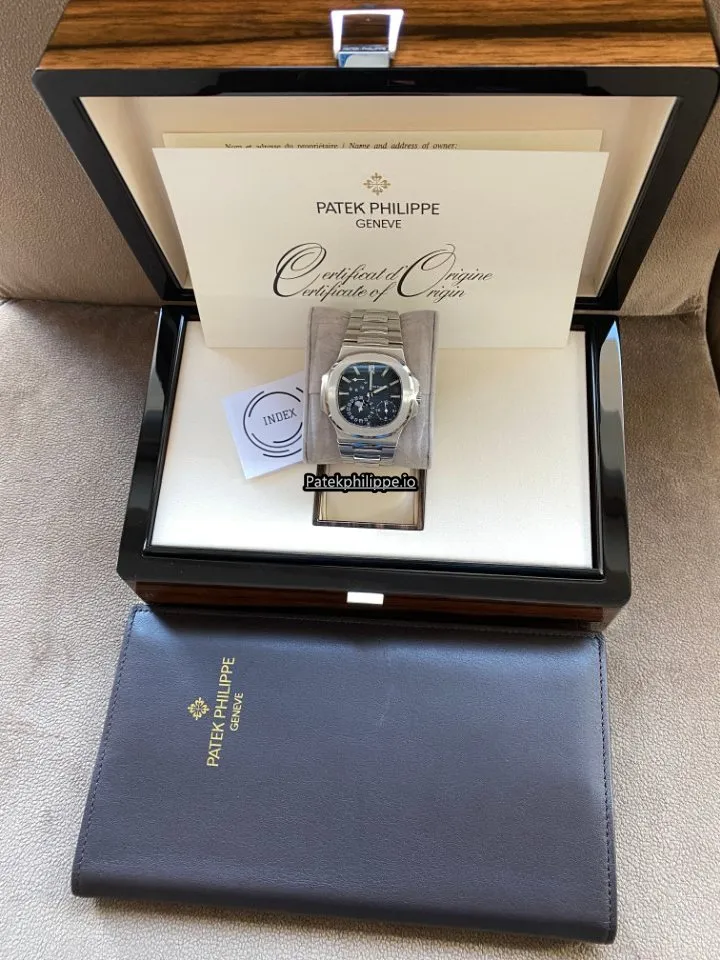 Alternative view of Patek Philippe Nautilus 5712/1a-001 40x38MM Steel Case Automatic